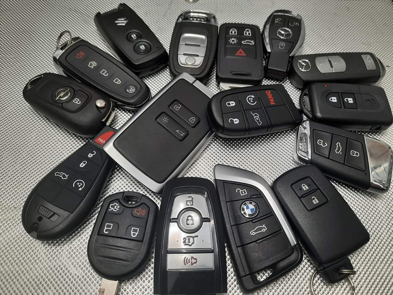 Zdjęcie na okładce dla Auto-Klucz-Service Dorabianie kluczy Samochodowych Awaryjne Otwieranie Aut